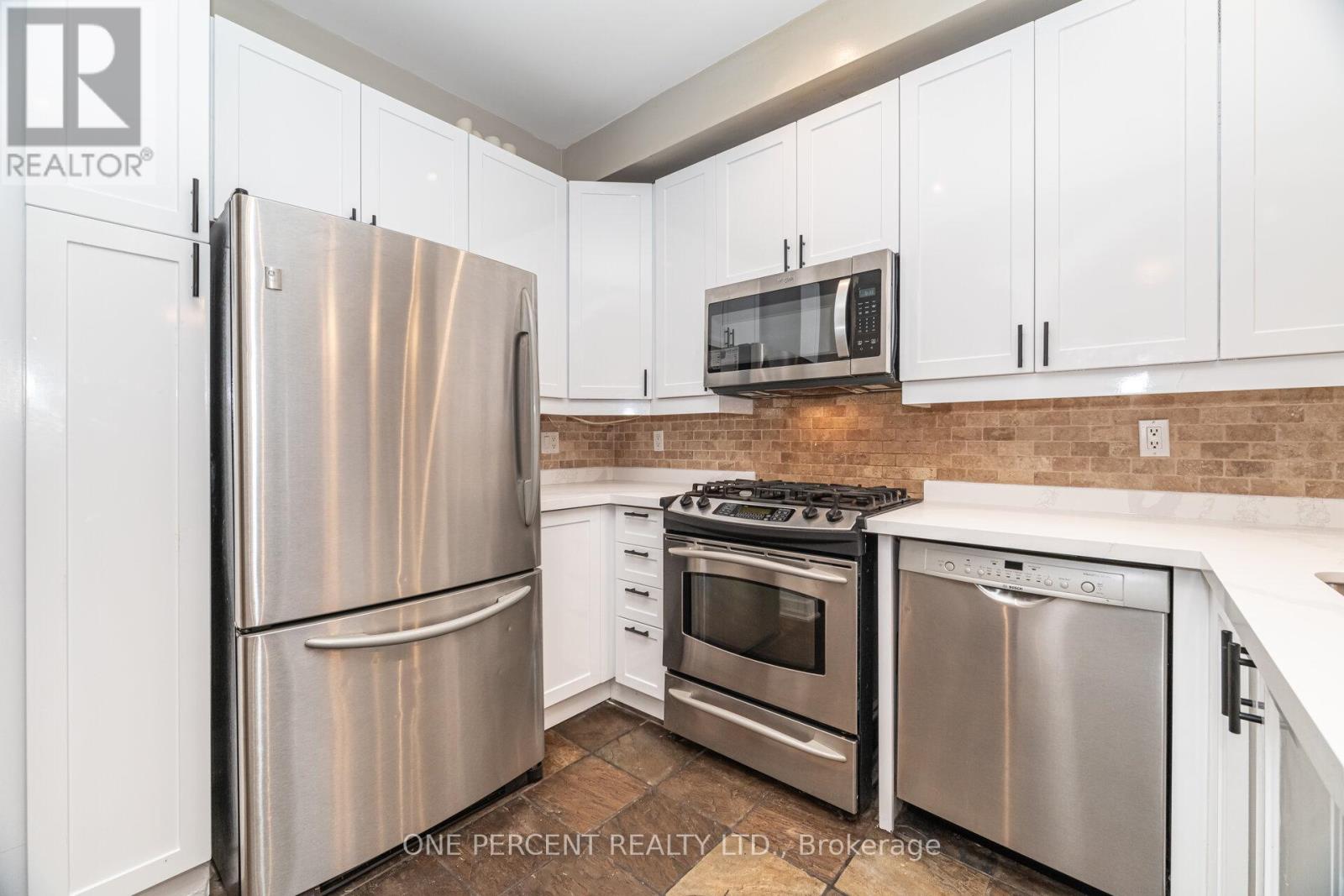 2432 Hilda Drive, Oakville, Ontario  L6H 7N3 - Photo 18 - W12524964