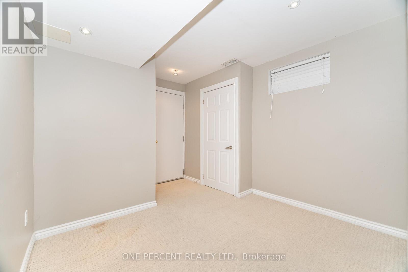 2432 Hilda Drive, Oakville, Ontario  L6H 7N3 - Photo 39 - W12524964