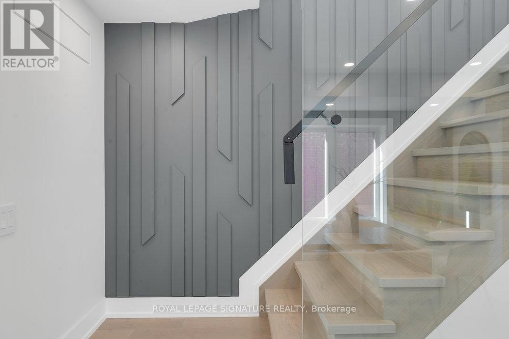 87 Wiley Avenue, Toronto, Ontario  M4J 3W5 - Photo 19 - E12462784