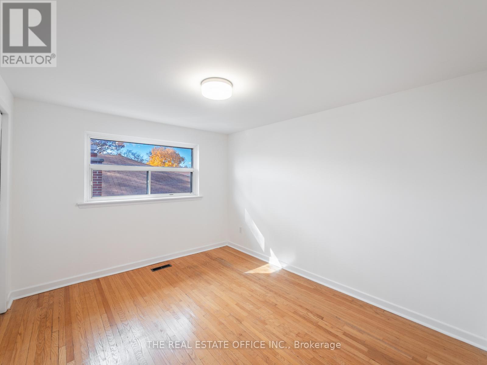 11 Dunsdale Square, Toronto, Ontario  M1S 2L7 - Photo 22 - E12524980