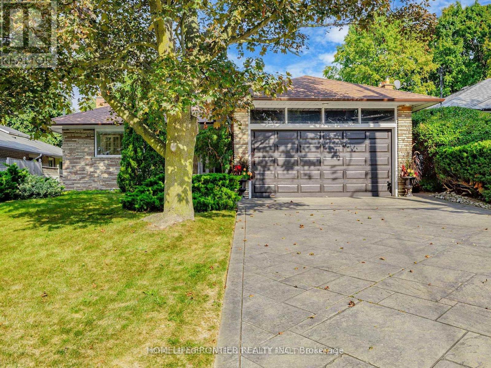 UPPER - 52 LANDFAIR CRESCENT, Toronto, Ontario