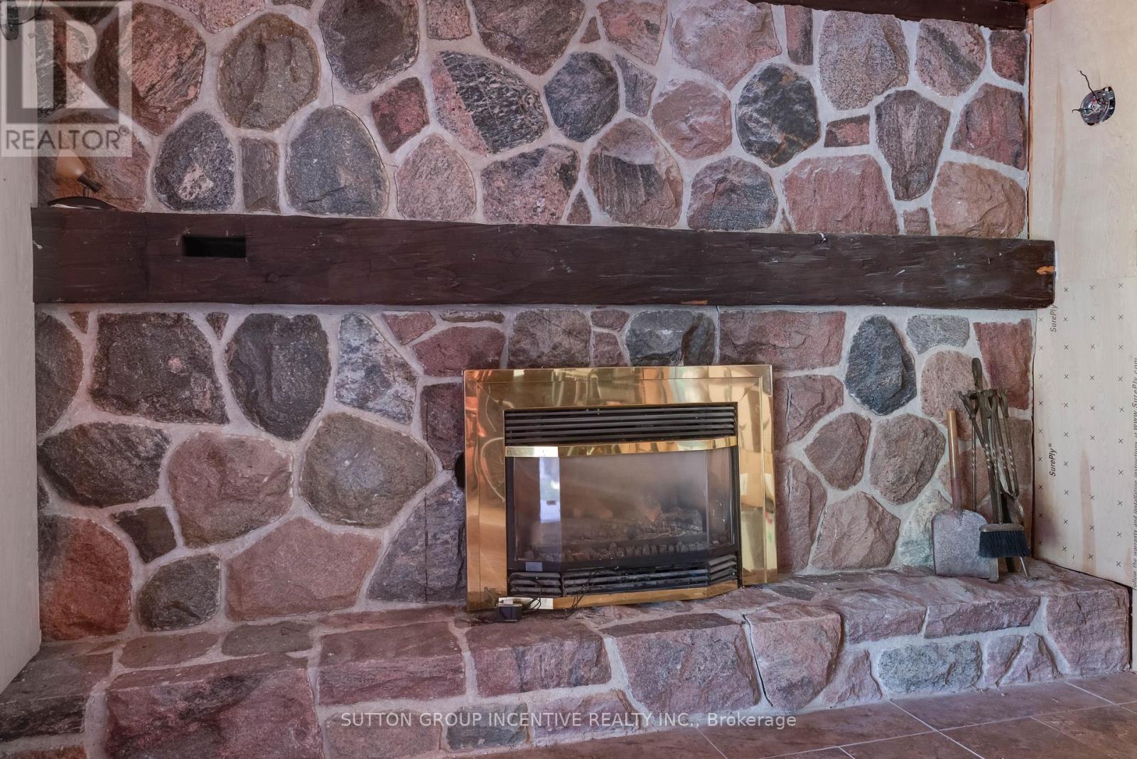 1983 Innisfil Heights Crescent, Innisfil, Ontario  L9S 4A7 - Photo 25 - N12524970