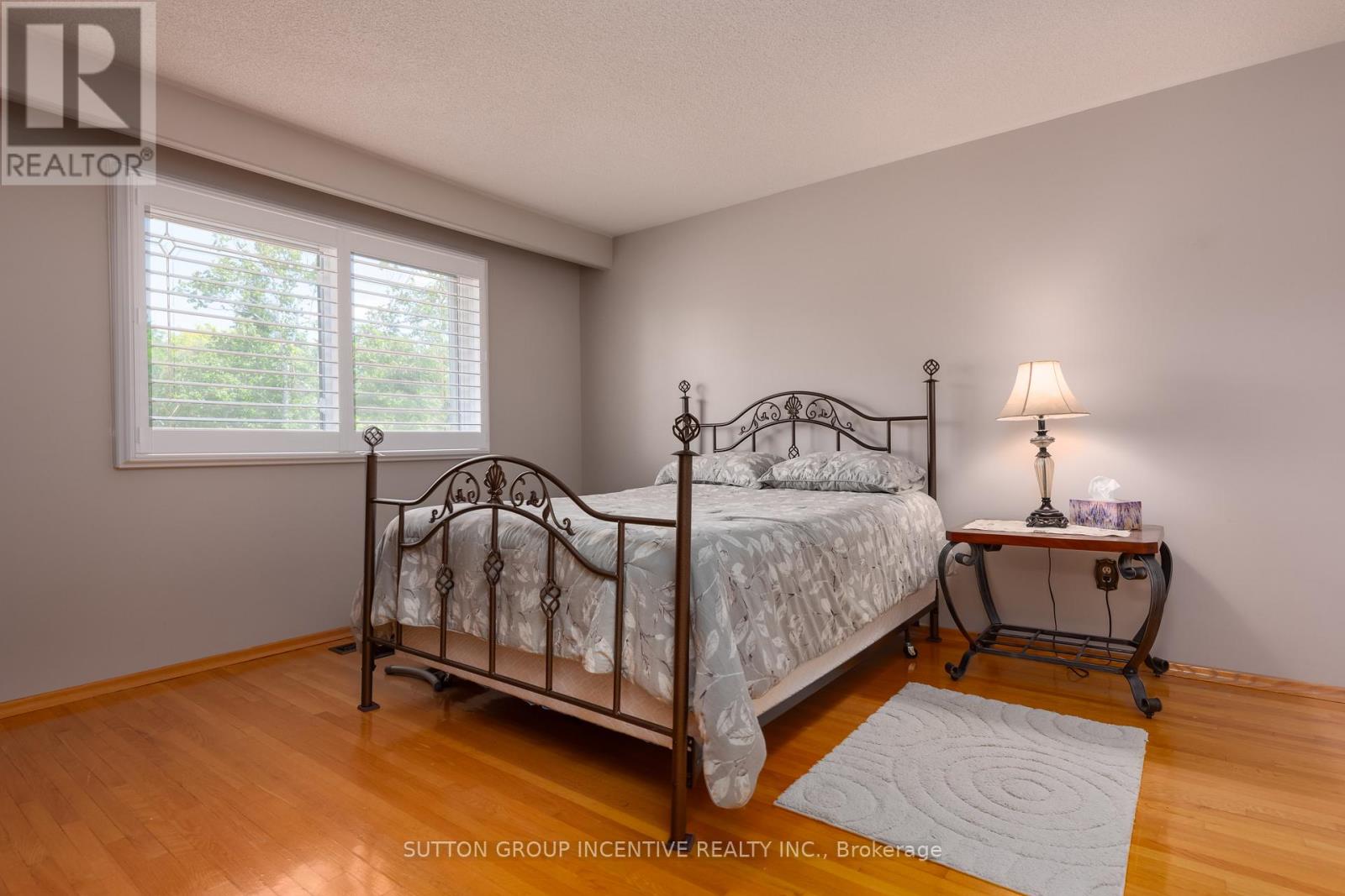 1983 Innisfil Heights Crescent, Innisfil, Ontario  L9S 4A7 - Photo 33 - N12524970