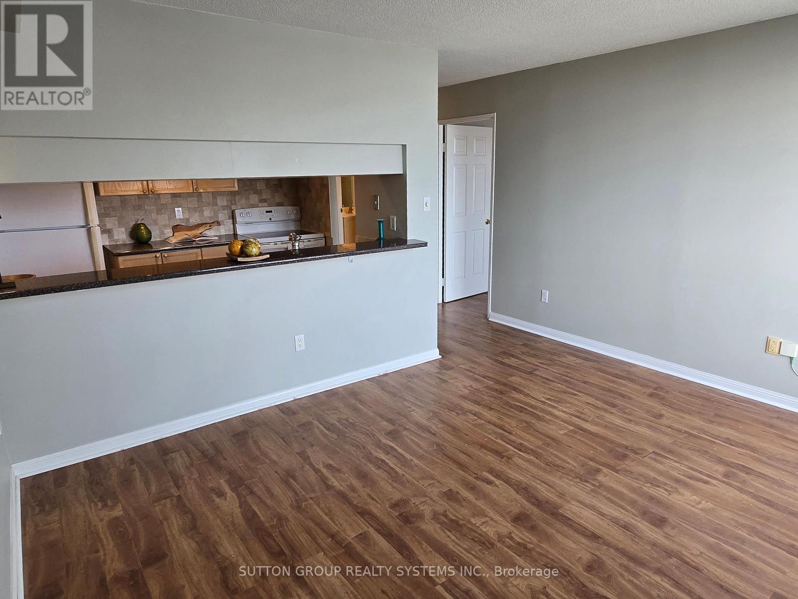 407 - 101 Subway Crescent, Toronto, Ontario  M9B 6K4 - Photo 12 - W12524968