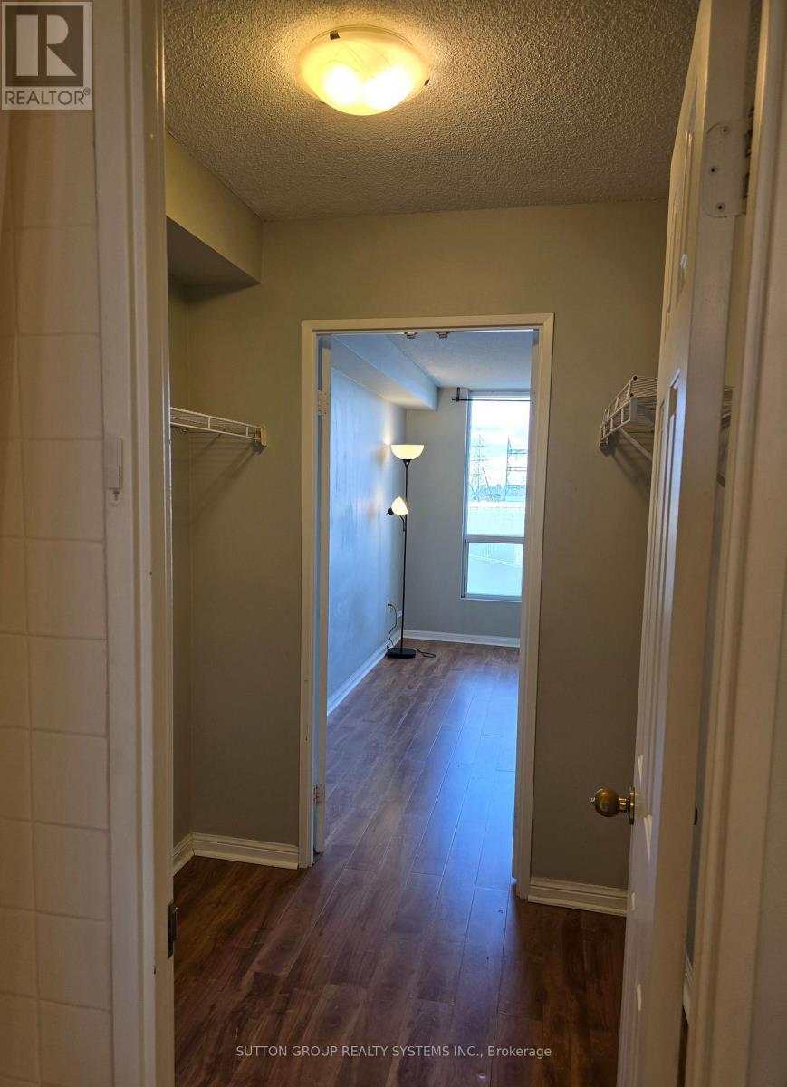 407 - 101 Subway Crescent, Toronto, Ontario  M9B 6K4 - Photo 18 - W12524968