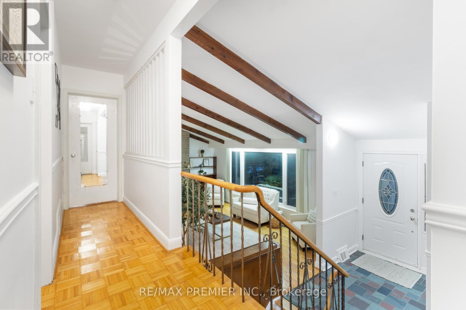 203 Martin Grove Road, Toronto, Ontario  M9B 4L2 - Photo 19 - W12524978