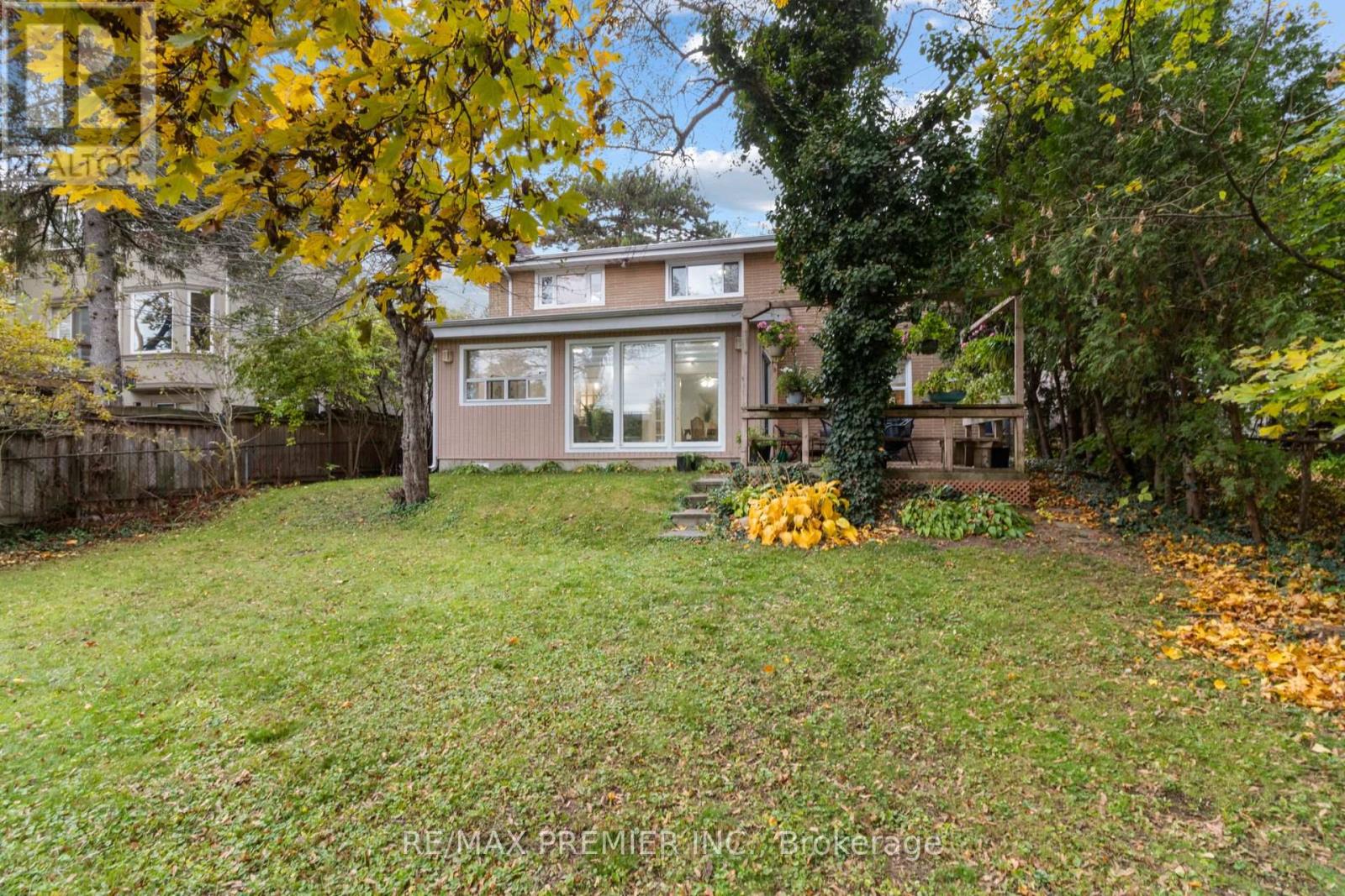 203 Martin Grove Road, Toronto, Ontario  M9B 4L2 - Photo 41 - W12524978