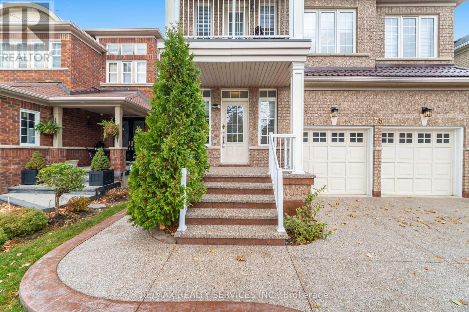 75 Harbourtown Crescent, Brampton, Ontario  L6V 4P5 - Photo 5 - W12524984