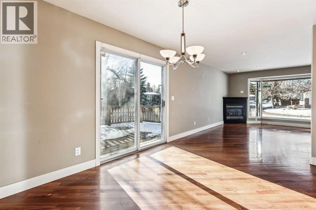 6003 Lacombe Way Sw, Calgary, Alberta  T3E 5T4 - Photo 12 - A2184346