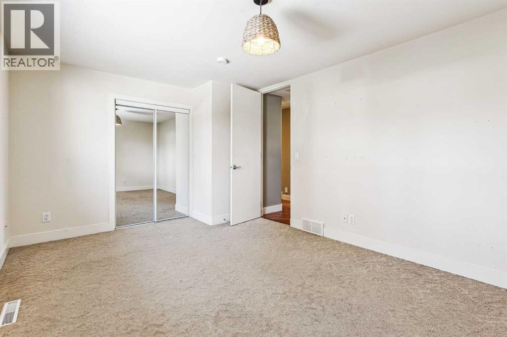 6003 Lacombe Way Sw, Calgary, Alberta  T3E 5T4 - Photo 25 - A2184346