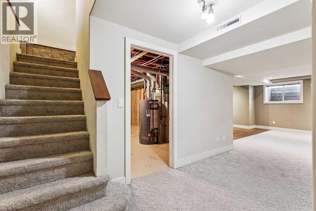 6003 Lacombe Way Sw, Calgary, Alberta  T3E 5T4 - Photo 32 - A2184346