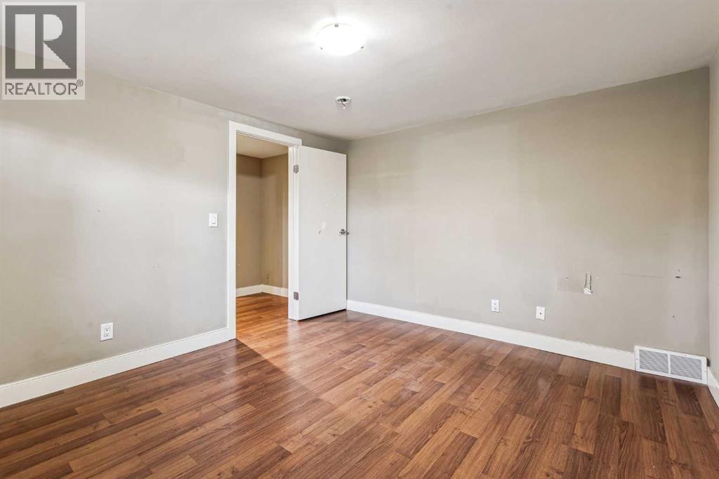 6003 Lacombe Way Sw, Calgary, Alberta  T3E 5T4 - Photo 31 - A2184346