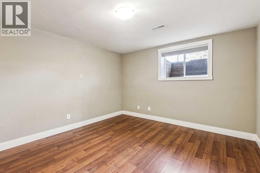 6003 Lacombe Way Sw, Calgary, Alberta  T3E 5T4 - Photo 30 - A2184346