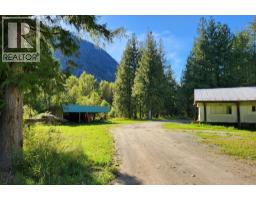 9304 UPPER LILLOOET RIVER FSR, Pemberton, British Columbia
