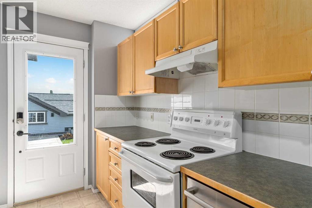 14 Tuscany Springs Rise Nw, Calgary, Alberta  T3L 2S2 - Photo 8 - A2233060