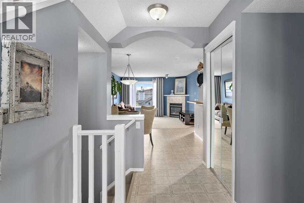 Property at 14 Tuscany Springs Rise NW image 5