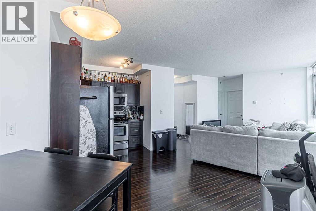 1701, 325 3 Street Se, Calgary, Alberta  T2G 0T9 - Photo 9 - A2247918