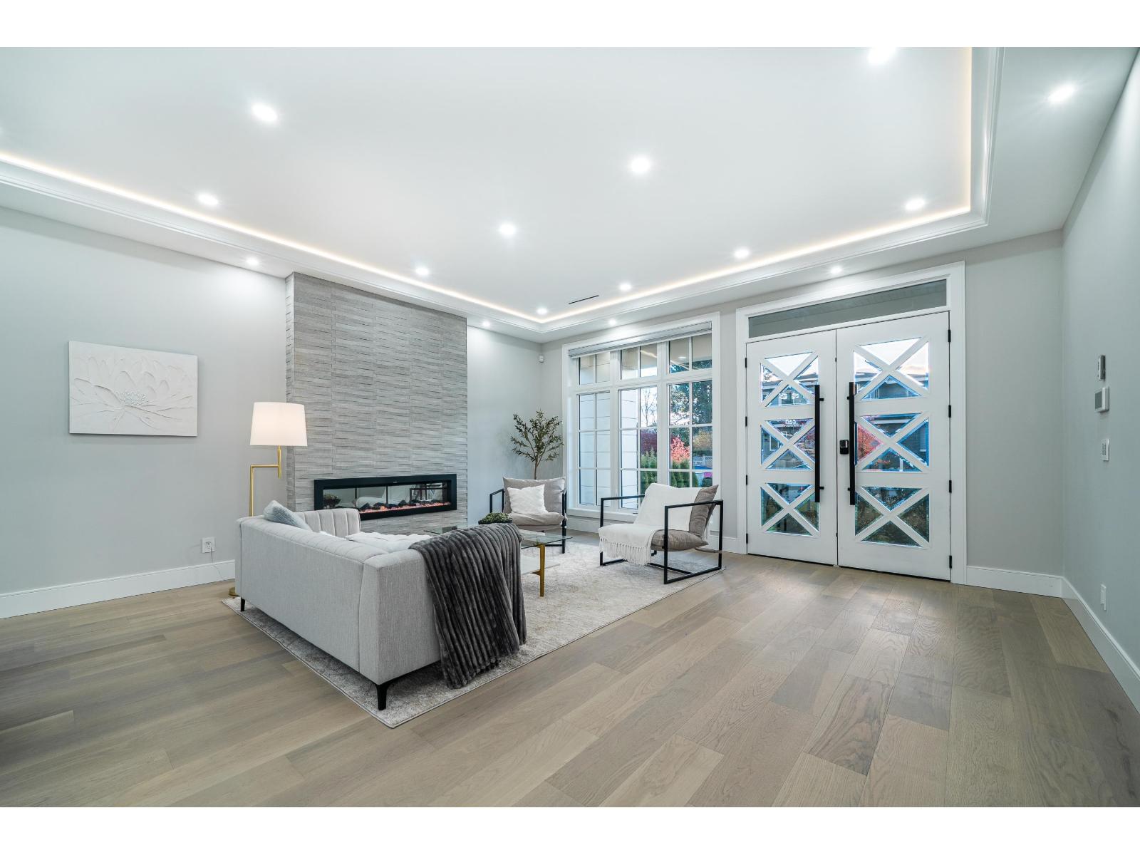 2096 Bowler Drive, Surrey, British Columbia V4A 5A3 - Photo 5 - R3065888