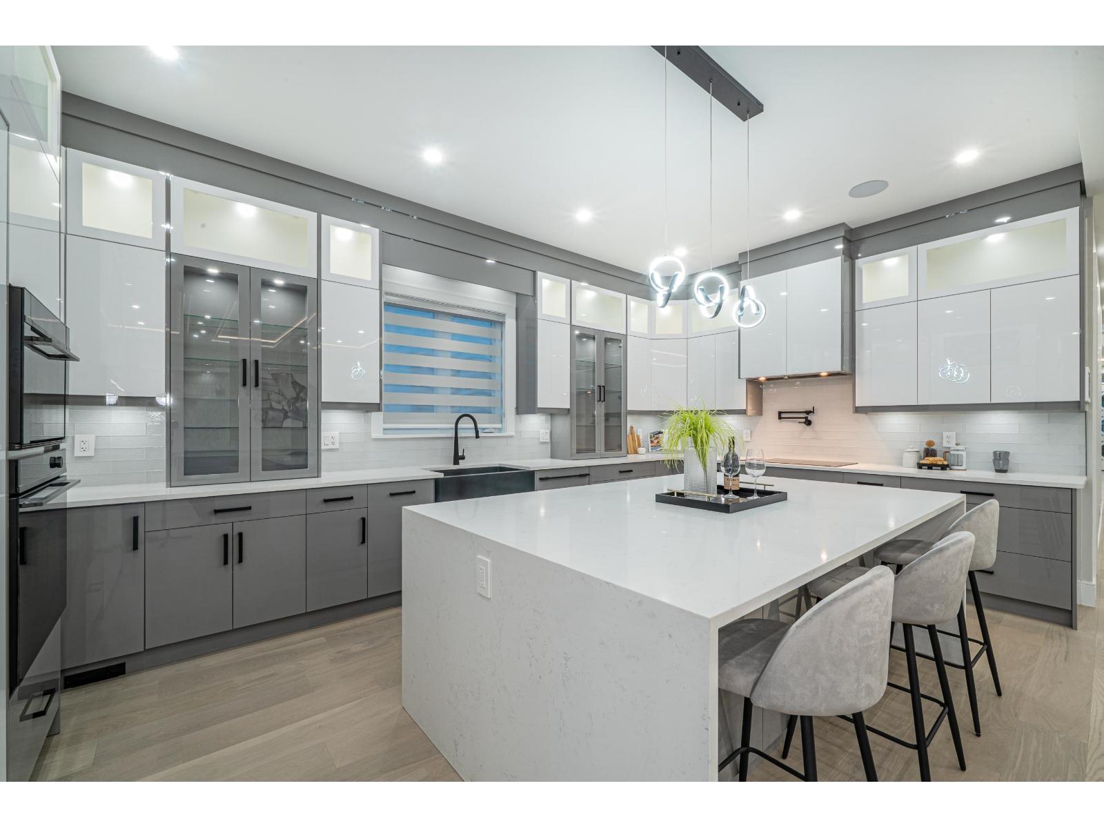 2096 Bowler Drive, Surrey, British Columbia V4A 5A3 - Photo 11 - R3065888