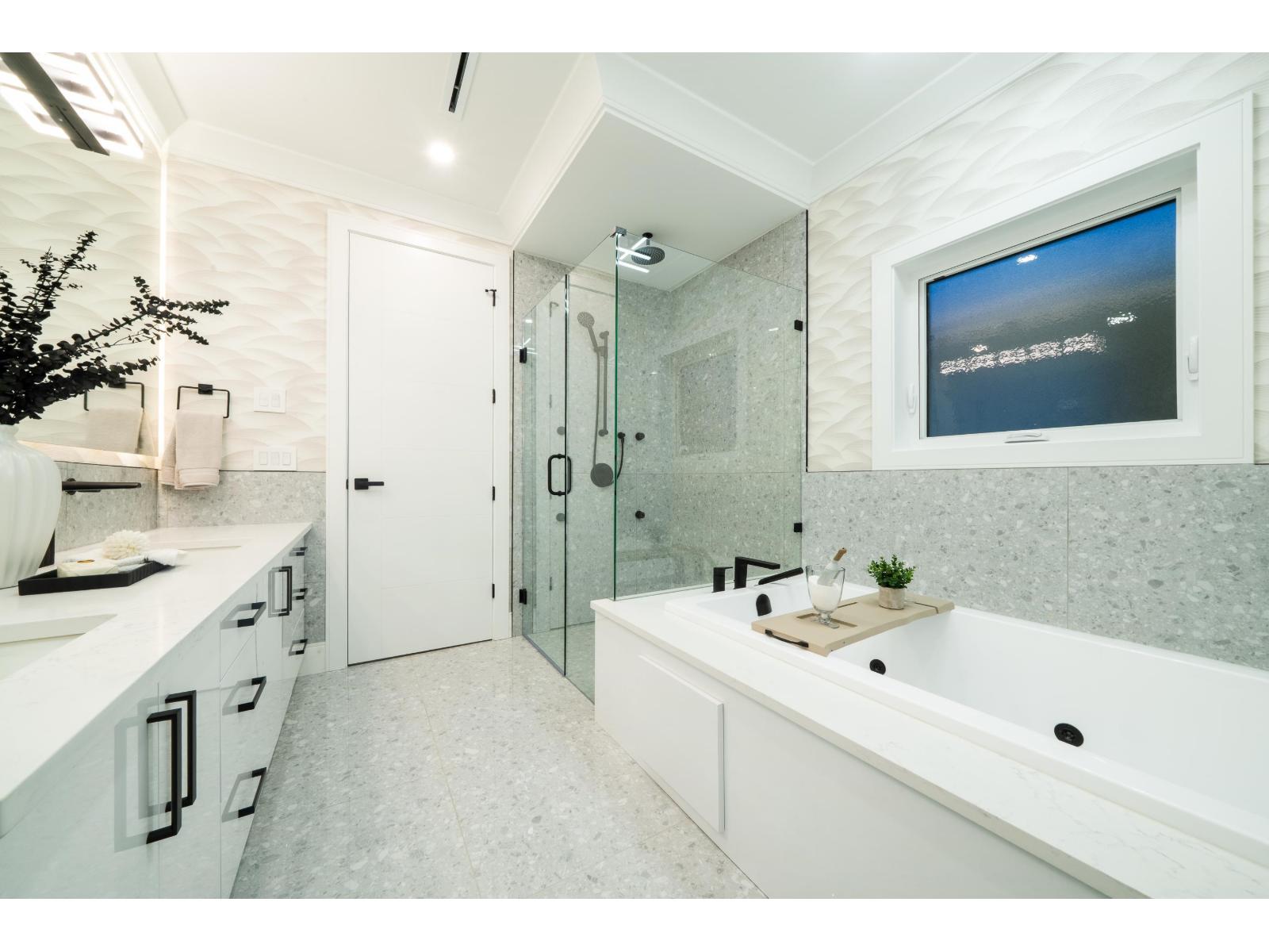 2096 Bowler Drive, Surrey, British Columbia V4A 5A3 - Photo 26 - R3065888