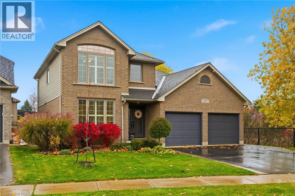 209 Dundas Street W, Paris, Ontario  N3L 4H3 - Photo 2 - 40785737