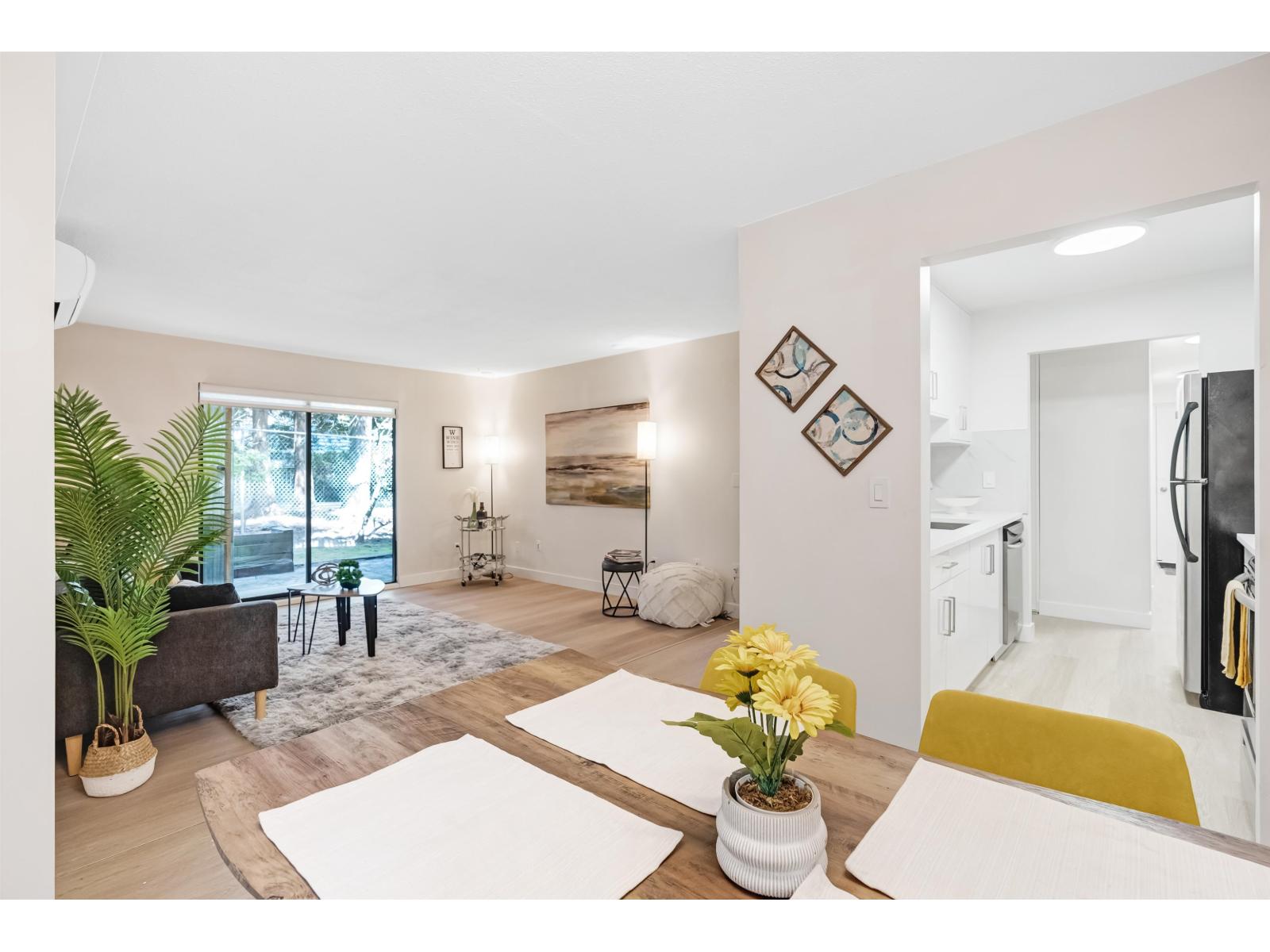 104 7155 134 Street, Surrey, British Columbia V3W 4T1 - Photo 2 - R3065957