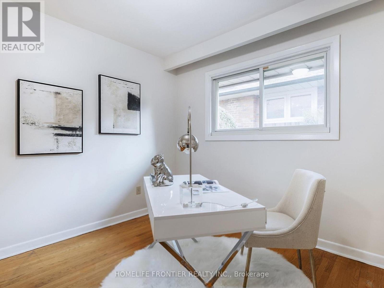 Upper - 52 Landfair Crescent, Toronto, Ontario  M1J 3A7 - Photo 19 - E12524990