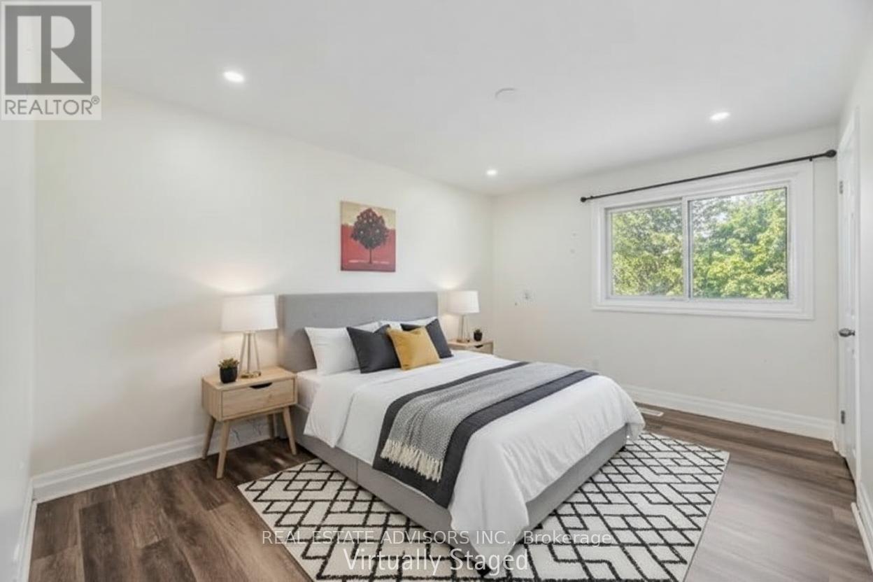 4 Parkend Avenue, Brampton, Ontario  L6Y 1B2 - Photo 19 - W12518490