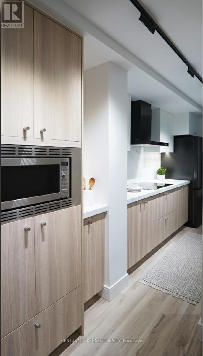 1601 - 3170 Kirwin Avenue S, Mississauga, Ontario  L5A 3R1 - Photo 4 - W12524662