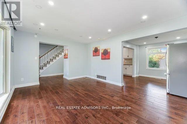 4 Parkend Avenue, Brampton, Ontario  L6Y 1B2 - Photo 11 - W12518490