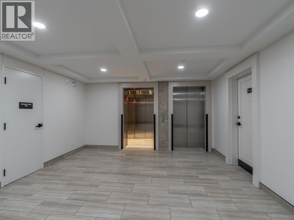 1540 Venetian Boulevard Unit# 306, Point Edward photo 10