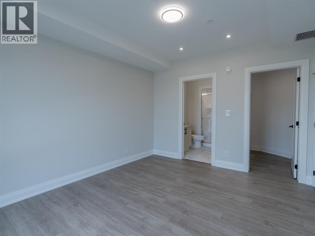 1540 Venetian Boulevard Unit# 306, Point Edward photo 13