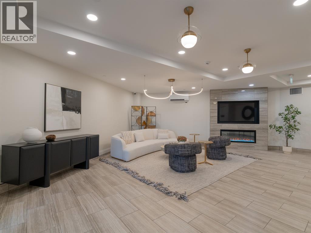 1540 Venetian Boulevard Unit# 306, Point Edward photo 27