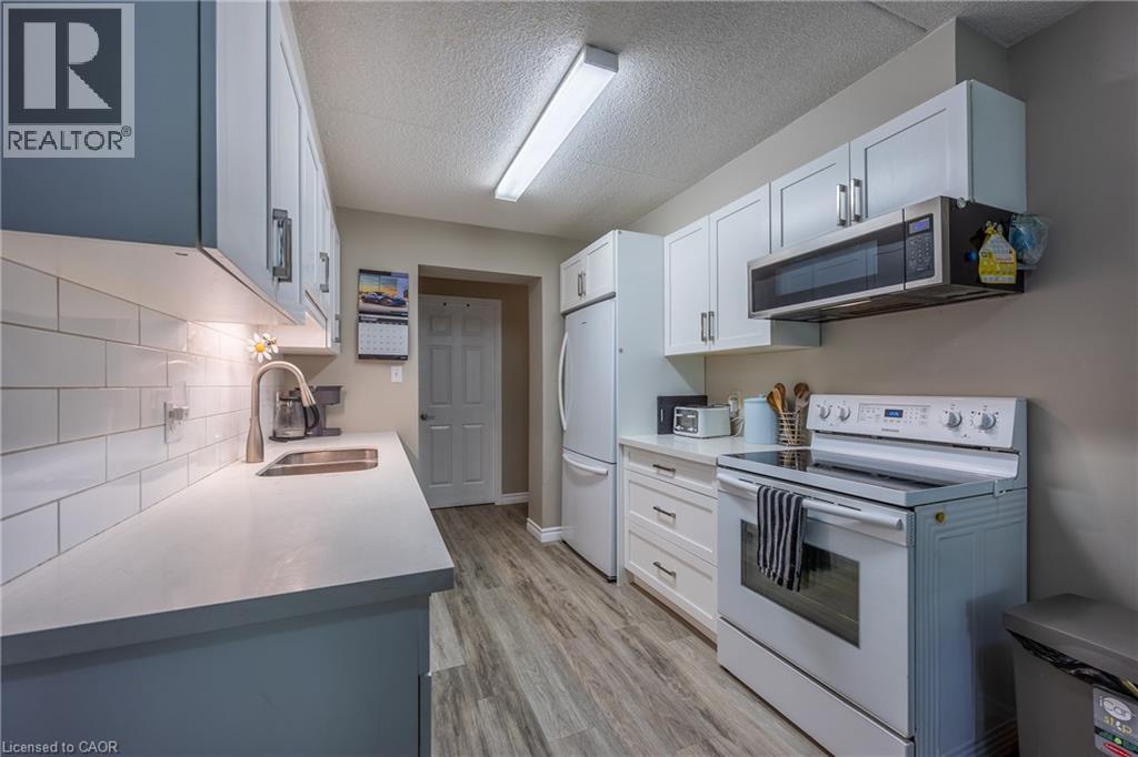 5 Mill Pond Court Unit# 206, Simcoe, Ontario  N3Y 5J6 - Photo 11 - 40778773