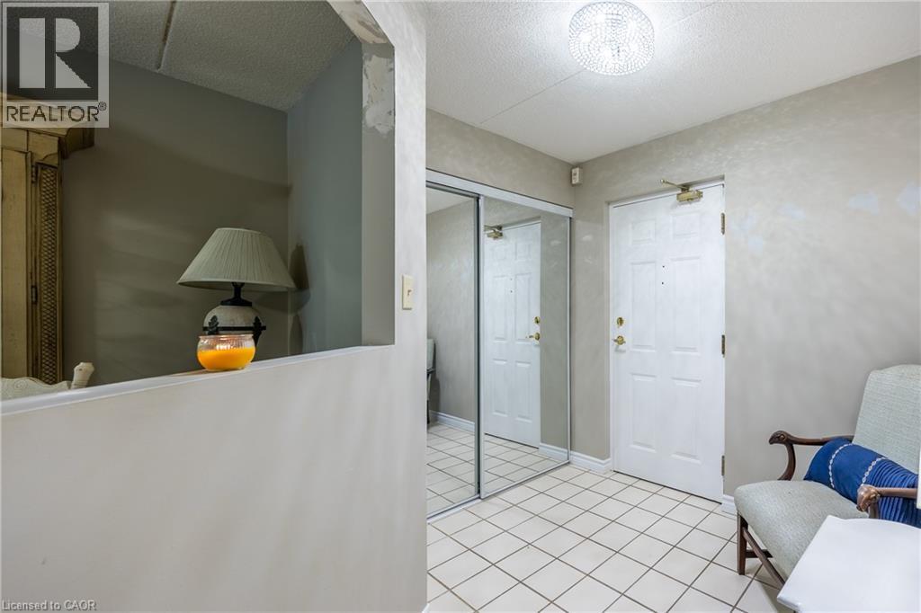 5 Mill Pond Court Unit# 206, Simcoe, Ontario  N3Y 5J6 - Photo 5 - 40778773