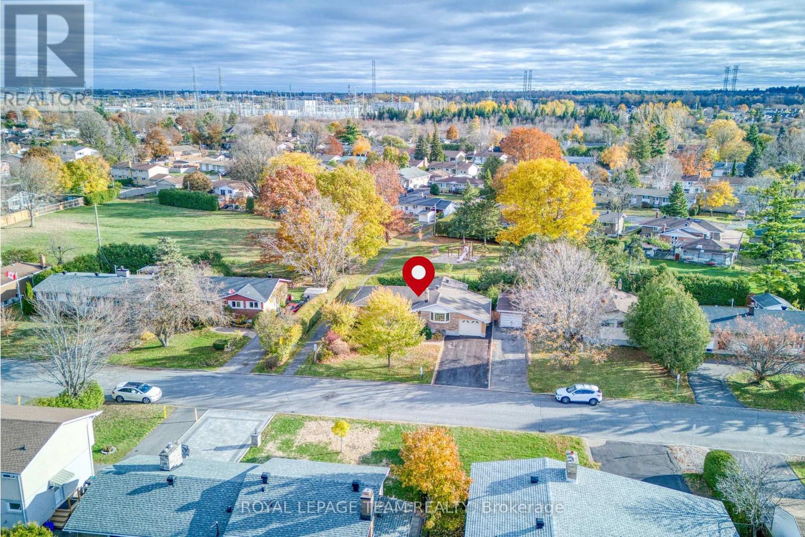 12 Oakview Avenue, Ottawa, Ontario  K2G 3A1 - Photo 38 - X12525058