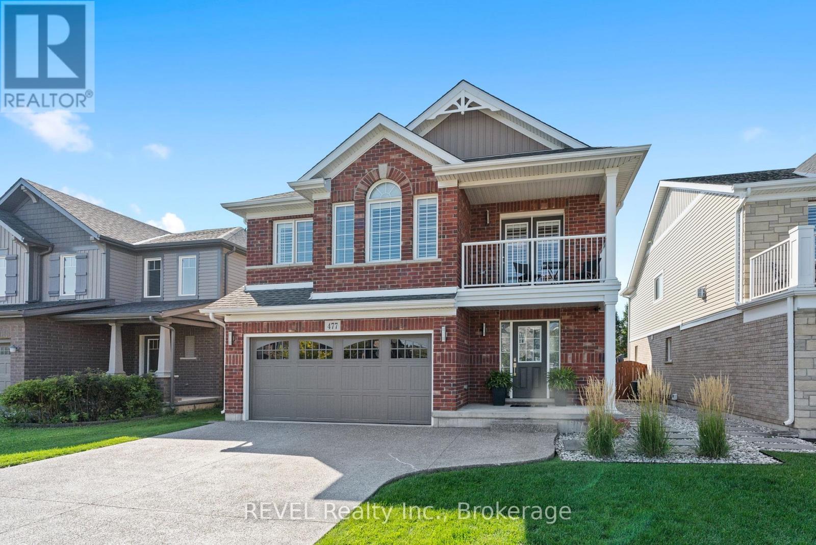 477 Silverwood Avenue, Welland, Ontario  L3C 0C6 - Photo 3 - X12525040