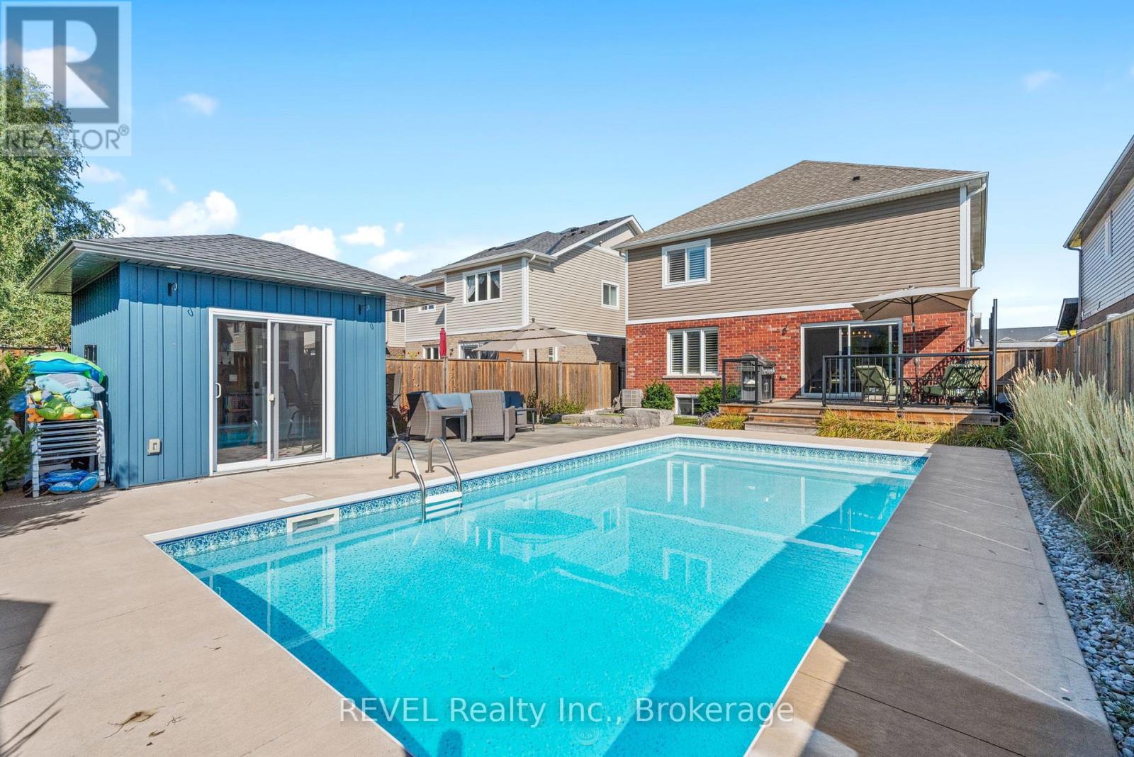 477 Silverwood Avenue, Welland, Ontario  L3C 0C6 - Photo 43 - X12525040