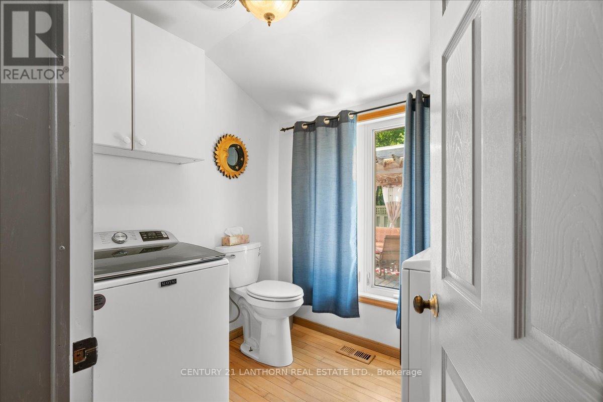 1207 Shannon Road, Prince Edward County, Ontario K0K 2T0 - Photo 15 - X12320117