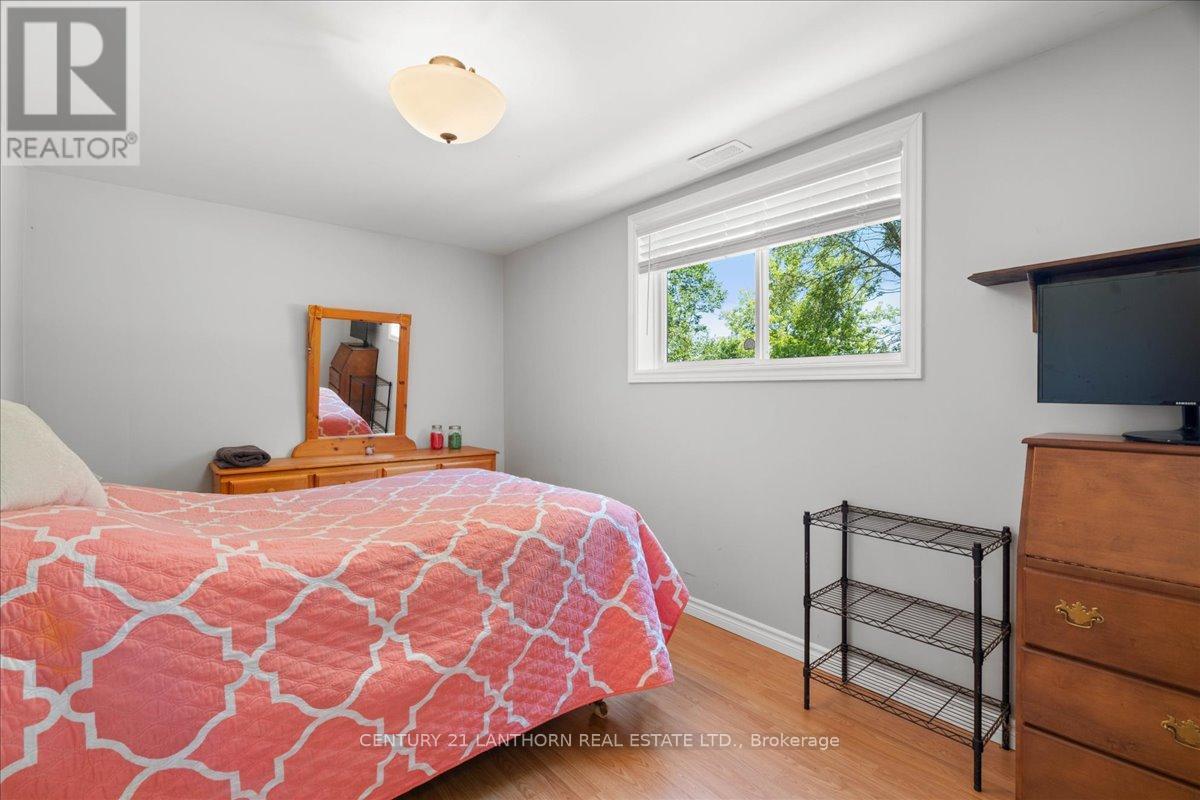 1207 Shannon Road, Prince Edward County, Ontario K0K 2T0 - Photo 20 - X12320117