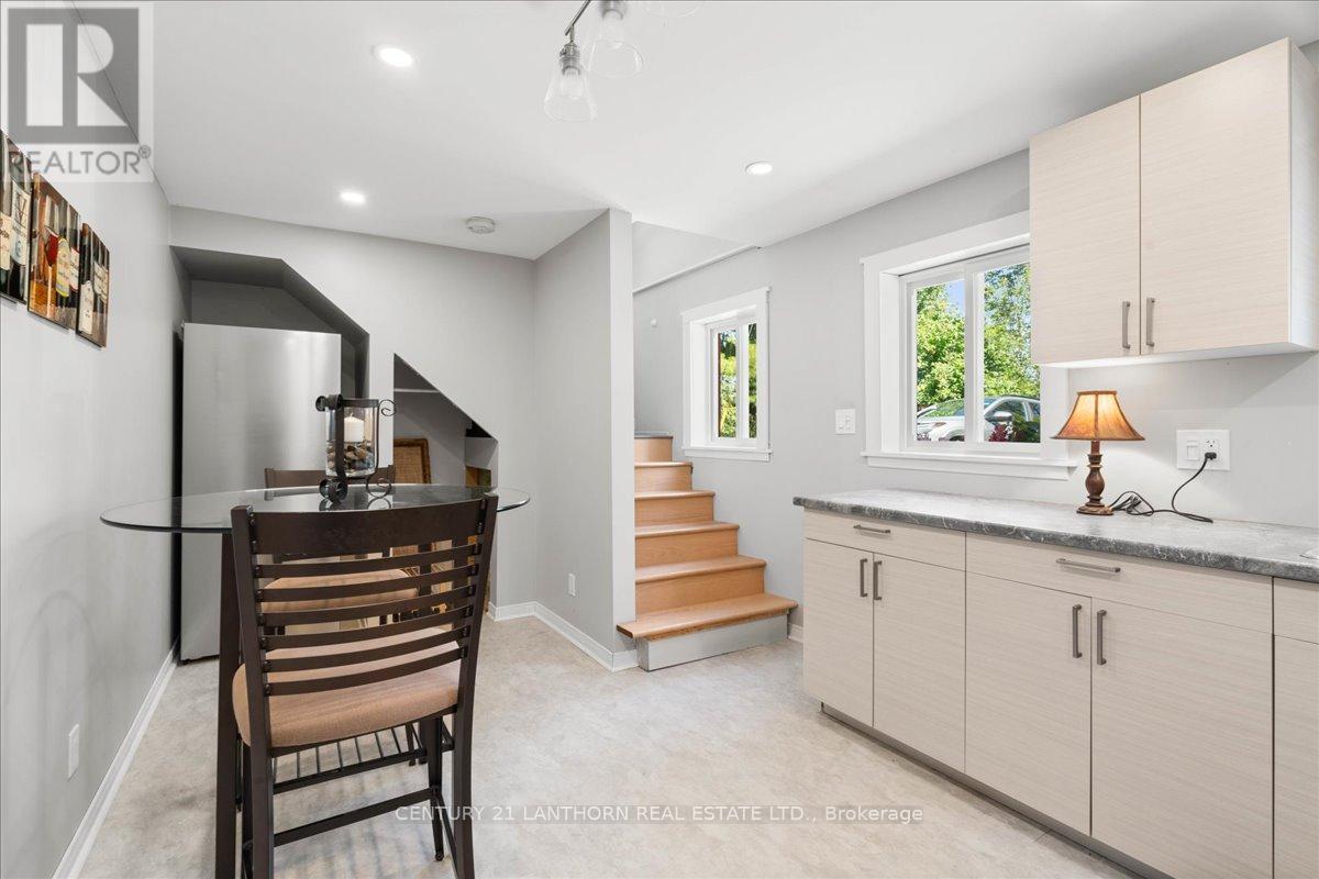 1207 Shannon Road, Prince Edward County, Ontario K0K 2T0 - Photo 23 - X12320117