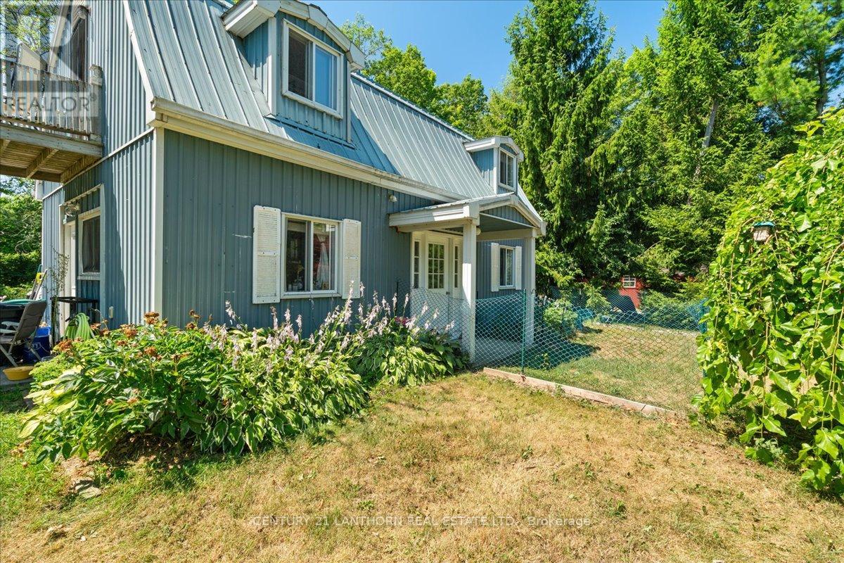 1207 Shannon Road, Prince Edward County, Ontario K0K 2T0 - Photo 40 - X12320117