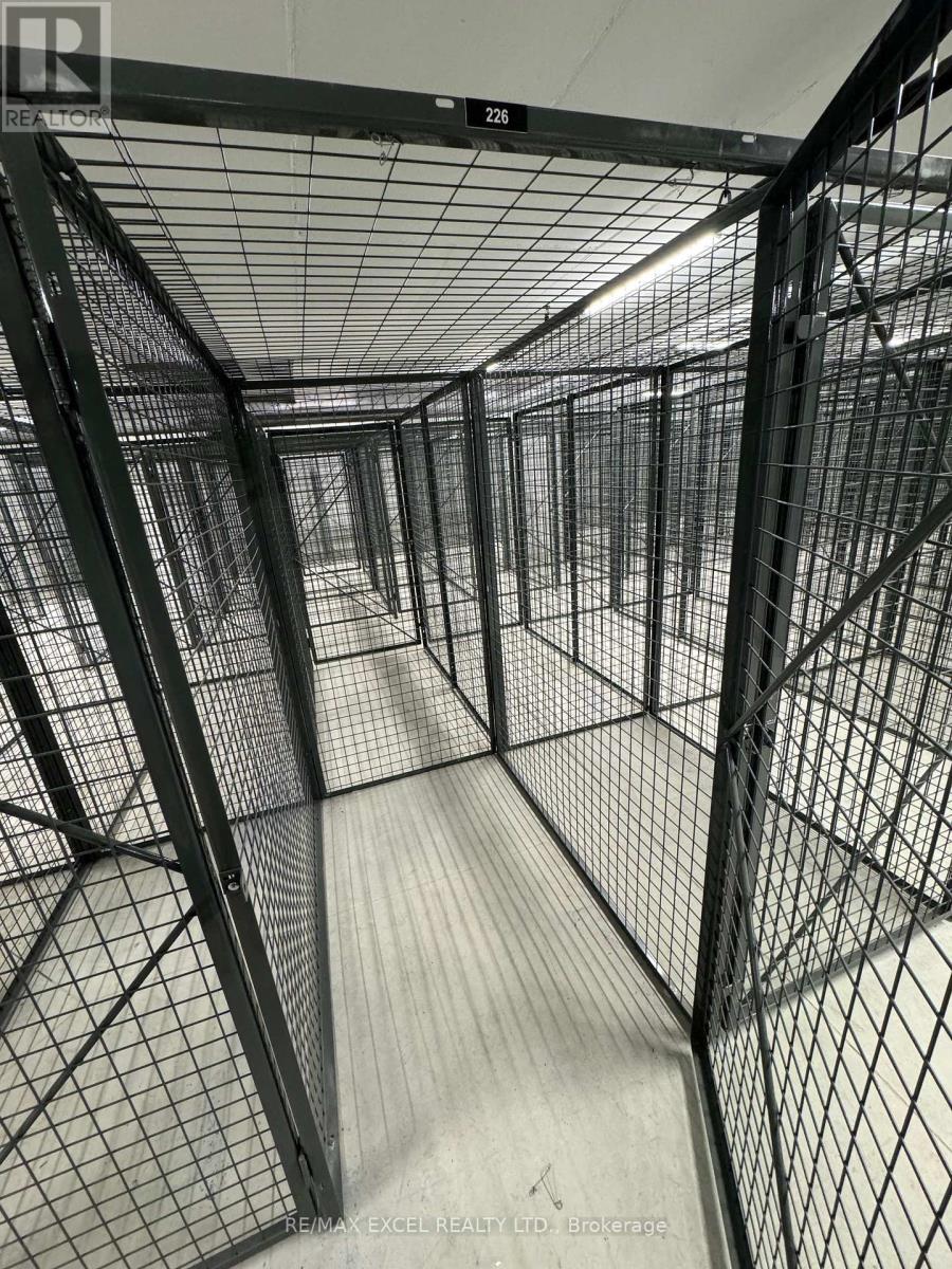 1519 - 108 Peter Street, Toronto, Ontario  M5V 0W2 - Photo 15 - C12525018