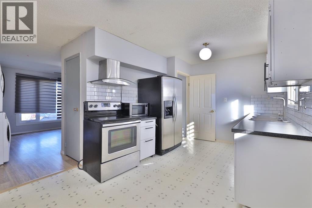 4307 73 Street, Camrose, Alberta  T4V 3T9 - Photo 12 - A2269823