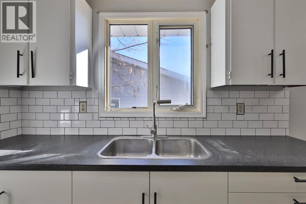 4307 73 Street, Camrose, Alberta  T4V 3T9 - Photo 13 - A2269823