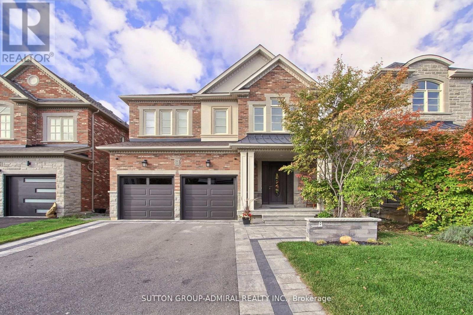 8 Aegis Drive, Vaughan, Ontario  L6A 4M6 - Photo 2 - N12525012