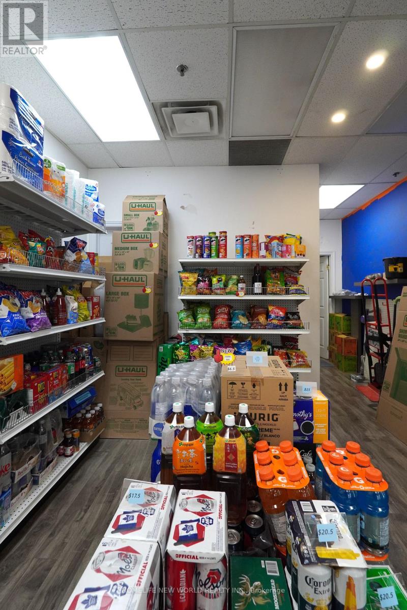 12 - 9688 Leslie Street, Richmond Hill, Ontario  L4B 4C4 - Photo 3 - N12525016