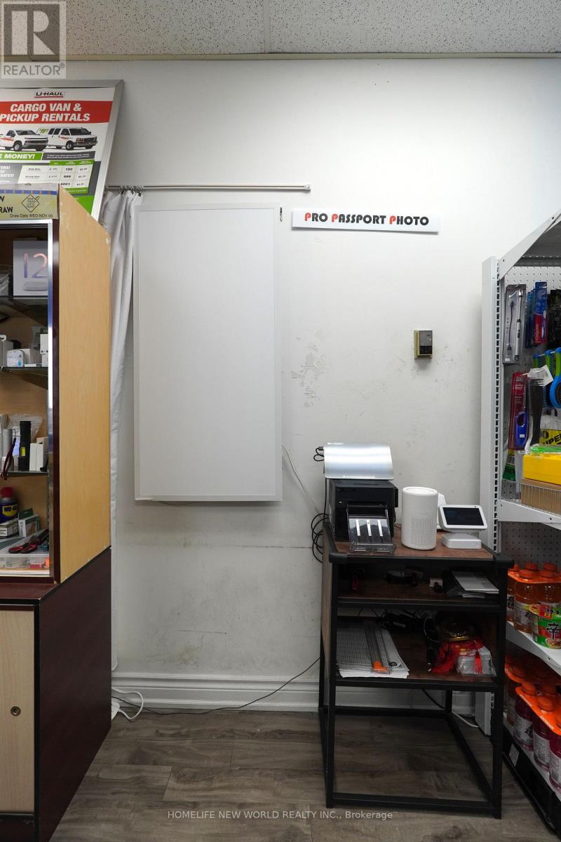 12 - 9688 Leslie Street, Richmond Hill, Ontario  L4B 4C4 - Photo 8 - N12525016