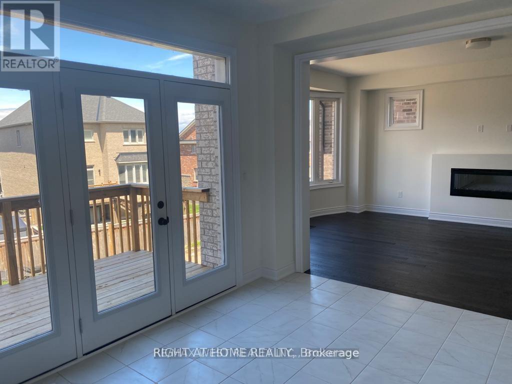 1362 Blackmore Street, Innisfil, Ontario  L9S 0P2 - Photo 4 - N12525020