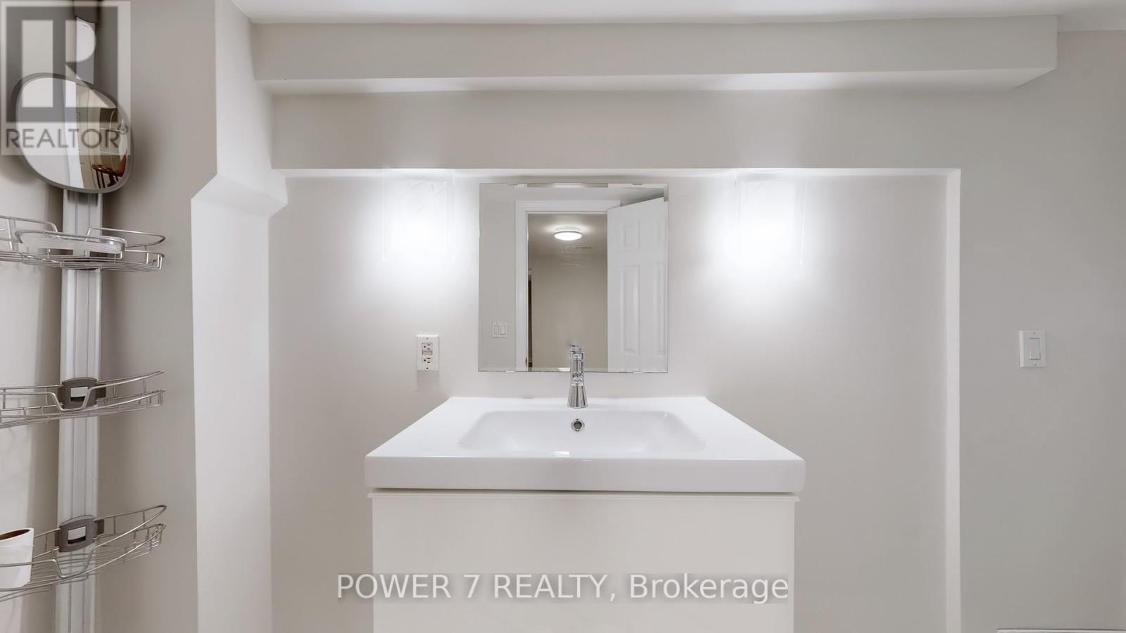 1098 Secretariate Road, Newmarket, Ontario  L3X 1M3 - Photo 39 - N12525022